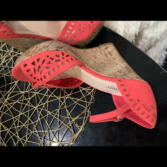 Coral wedge heels - Picture 2 of 4